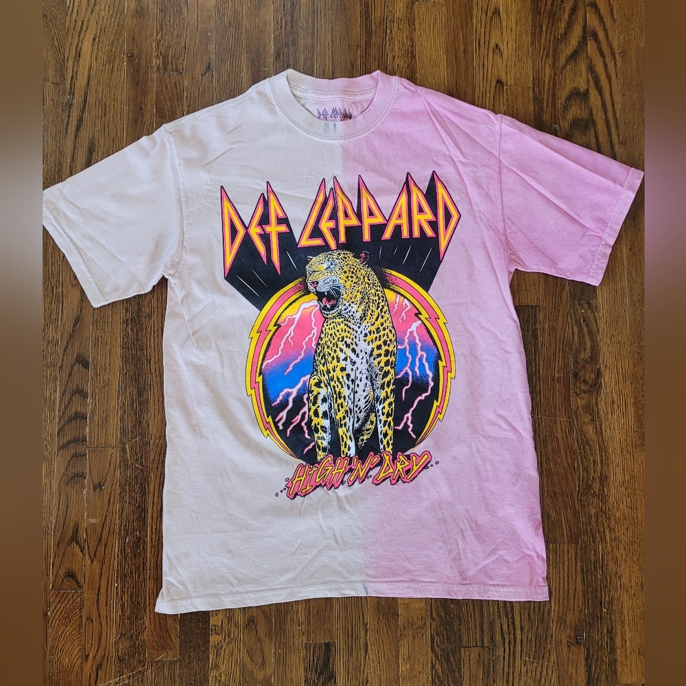 Women's Def Leppard Band t-shirt, sz S